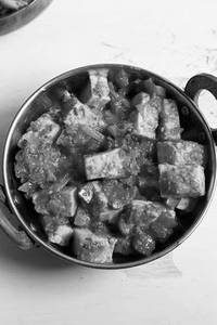 Paneer Kolhapuri [10 Pieces]