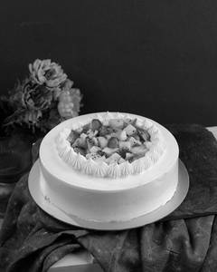 Fresh Fruit Cake 500g