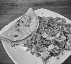 Chicken Bharta Half With 2pics Rumali Roti
