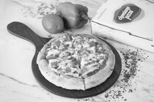 Capsicum & Onion Pizza