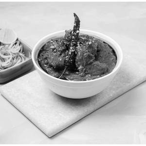 Murg Lalsiya (With Bone)