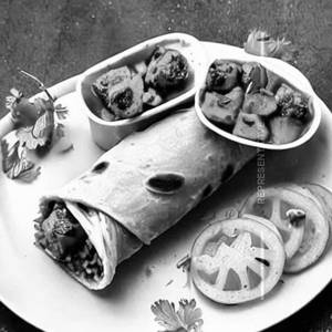 Whole Wheat Paneer Bhuna Roll