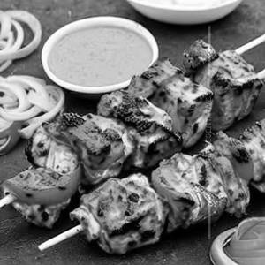 Rumali Chicken Tikka Hot & Spicy Sharwma Cheese
