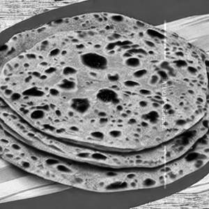 Trikon Tawa Paratha