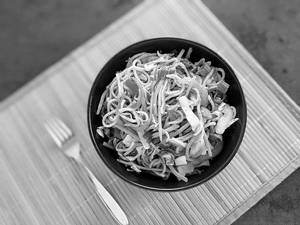 Veg Hakka Noodle
