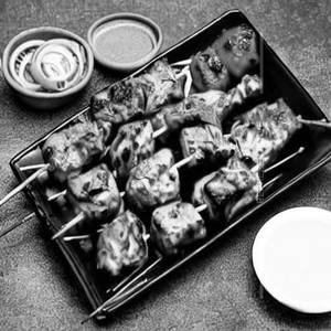 Rumali Chicken Pudina Tikka Sezwan Sharwma Cheese
