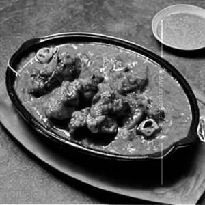 Dahiwala Chicken Curry