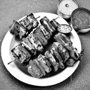 Rumali Paneer Pudina Tikka Italian Sharwma