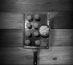 Cheese Ball (8 Pieces)