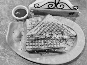 Grilled Veg Sandwich - Brown Bread
