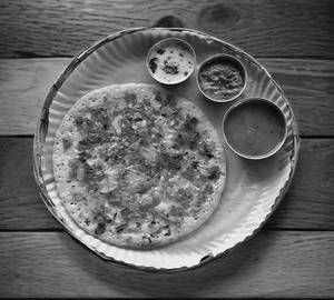 Tomato Uttapam
