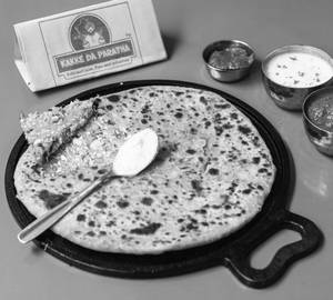 Aloo Paneer Paratha