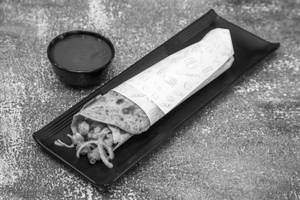 Chatpata chole roll