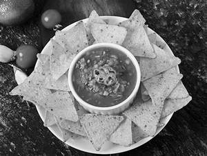 Nachos Chips with Salsa