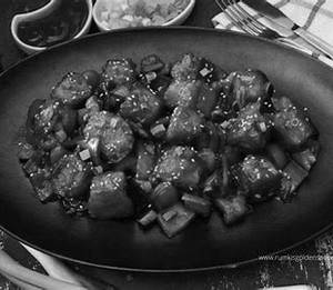 Chilli Paneer (Dry)