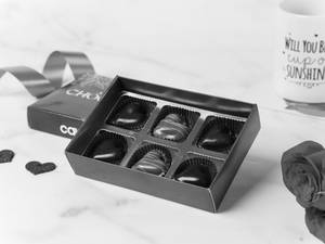 Heart Chocolate Box - 6 Pc