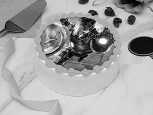 Avengers Iron Man Photo Cake