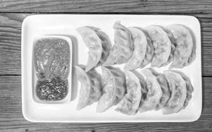 Paneer Steamed Momos [10 Pieces]
