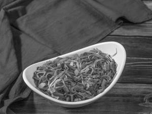 Veg Garlic Noodles