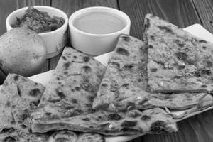 Mix Veg Paratha