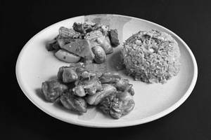Teppanyaki Served With Soy Garlic Vegetables And Rice