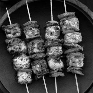 Paneer Bhatti Tikka ( 8 Pcs)