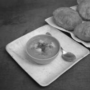 Masala Poori (4 Pcs)