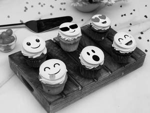 Emoji Photo Cupcakes - 6 Pc