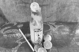 Litchi Mojito