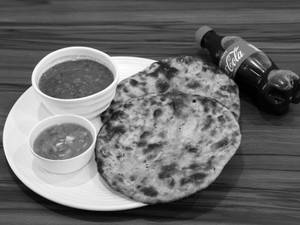 Kulcha with Chole
