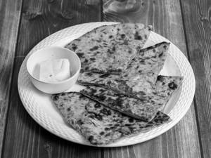 Mix Paratha