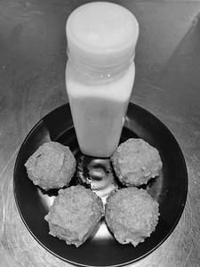 Upwas Batata Vada With Lassi