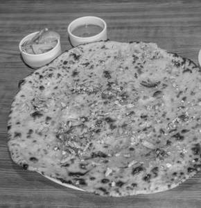 Tandoori Paneer Paratha