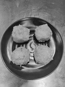 Upwas Batata Vada - 4 Piece