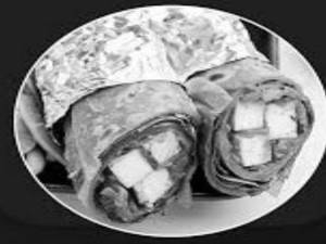 Paneer Afghani Tikka Roll