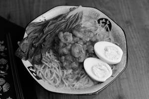 RAMEN NOODLES ( CHICKEN)