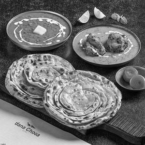 Dal Makhani + Butter Chicken Boneless Paratha Thali