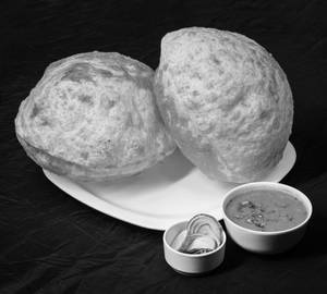 Chole Bhatoore