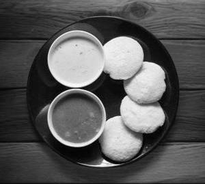 Idli Set (4) Sambar, Chutney
