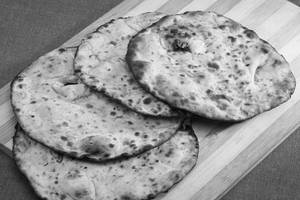 Tandoori Missi Roti