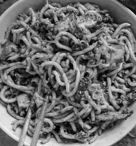 Schezwan Mushroom Noodles
