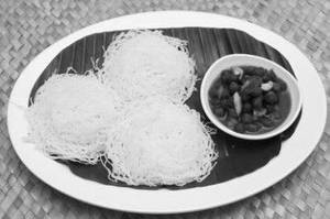 Idiyappam (2 Pcs )