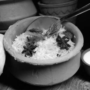 Hydrabadi Biryani With Raita