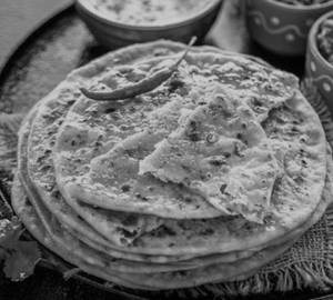 Paneer paratha