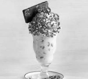 Kitkat shake[300 ml]
