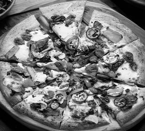 6 " Chicken pizza(4 pieces)