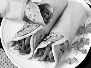 Chilli Chicken Roll