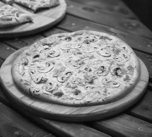 6 " Mushroom pizza