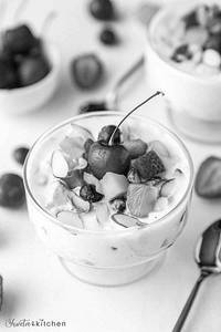 Fruit Salad With Icecream