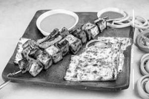 Paneer Tikka [6 Pieces]
